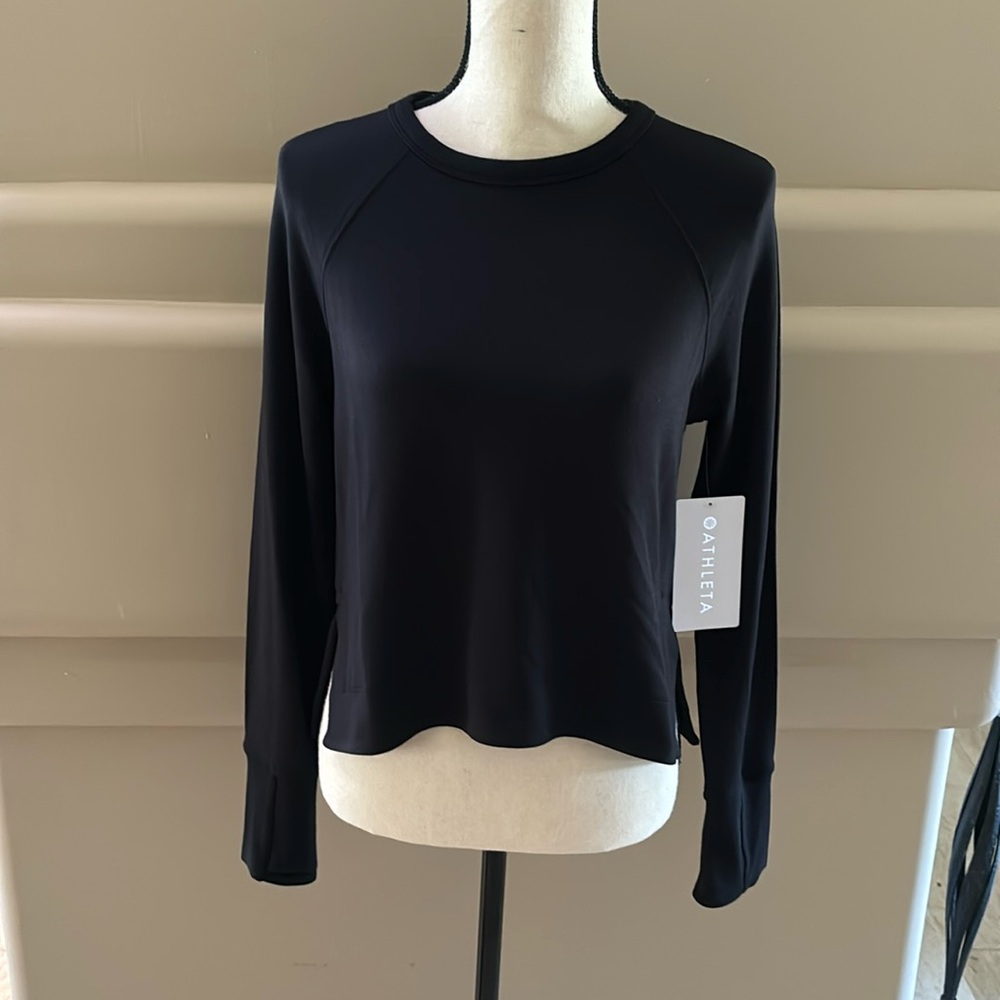 Athleta Coaster Luxe Recover High Hip Sweatshirt. Black. XXS. NWT. White Also!